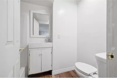 611 S Griffith Park, Burbank, CA 91506 - Photo 15