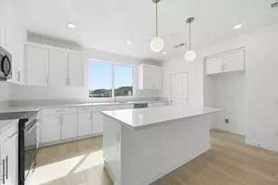 27326 Seven Oaks Ln, Valencia, CA 91381 - Photo 9