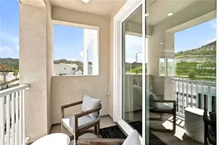 27604 Bareroot Pl, Valencia, CA 91381 - Photo 15