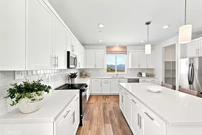 27604 Barefoot Place, Valencia, CA 91381 - Photo 25