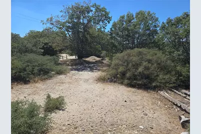 718 Cypress Road, Cedar Glen, CA 92321 - Photo 11