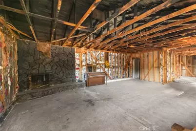 16092 Lakewood Place, Victorville, CA 92395 - Photo 19
