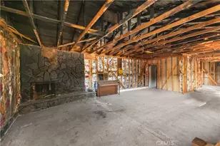 16092 Lakewood Pl, Victorville, CA 92395 - Photo 19