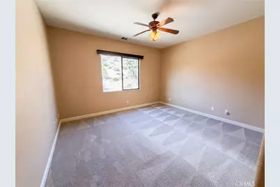 5935 Buena Suerte, Yucca Valley, CA 92284 - Photo 19