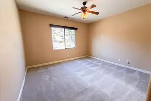 5935 Buena Suerte, Yucca Valley, CA 92284 - Photo 19