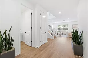 23712 Wilcox Dr, Newhall, CA 91321 - Photo 5