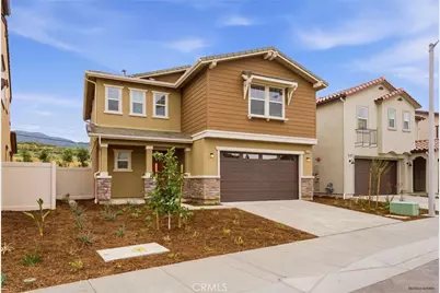 23712 Wilcox Drive, Newhall, CA 91321 - Photo 3