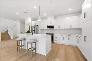 23720 Wilcox Dr, Newhall, CA 91321 - Photo 11