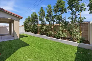 23720 Wilcox Dr, Newhall, CA 91321 - Photo 31