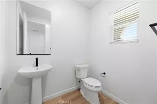 23720 Wilcox Dr, Newhall, CA 91321 - Photo 25