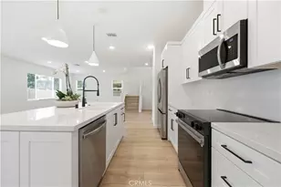 23720 Wilcox Dr, Newhall, CA 91321 - Photo 13