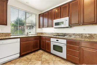 31574 Six Rivers Court, Temecula, CA 92592 - Photo 9