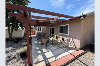 200 Janan Court, Banning, CA 92220 - Photo 9