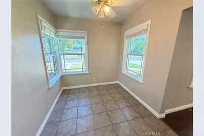 6033 Brockton, Riverside, CA 92506 - Photo 7