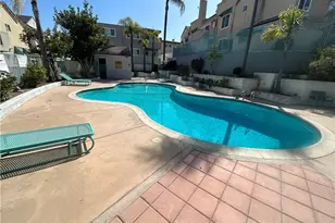 438 E Spruce, Inglewood, CA 90301 - Photo 5