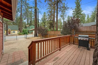 904 Michael, Big Bear City, CA 92314 - Photo 3