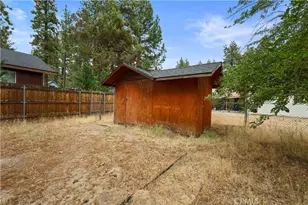 904 Michael, Big Bear City, CA 92314 - Photo 25