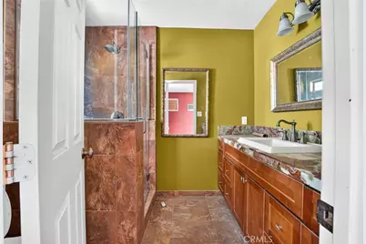 67870 Carroll Drive, Cathedral City, CA 92234 - Photo 15