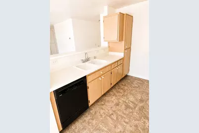 17805 Carson Circle, Adelanto, CA 92301 - Photo 7