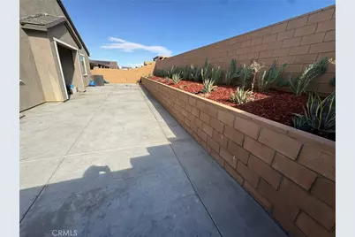 11907 Caleta, Victorville, CA 92392 - Photo 21