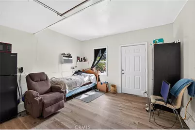 23762 Manzanita Drive, Crestline, CA 92325 - Photo 15