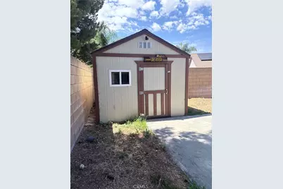 7194 Almeria, Fontana, CA 92336 - Photo 19