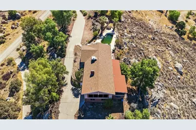 30321 Norden, Homeland, CA 92548 - Photo 9