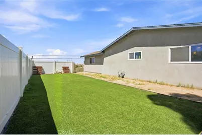 15906 Heatherdale, Victorville, CA 92394 - Photo 39
