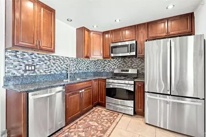 15906 Heatherdale, Victorville, CA 92394 - Photo 11