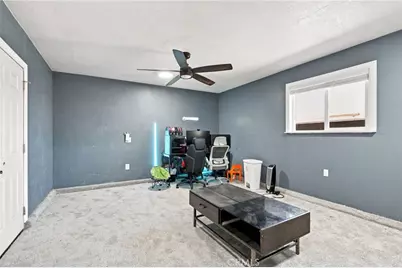 15906 Heatherdale, Victorville, CA 92394 - Photo 35