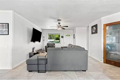 15906 Heatherdale, Victorville, CA 92394 - Photo 7