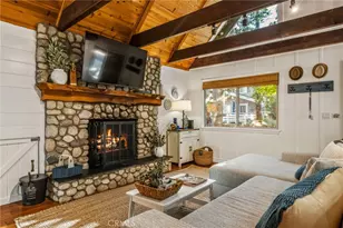 371 Maple Dr, Lake Arrowhead, CA 92352 - Photo 7