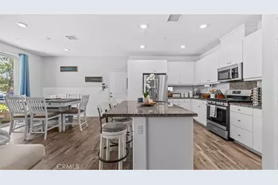 5604 Altamura Way #1, Fontana, CA 92336 - Photo 11