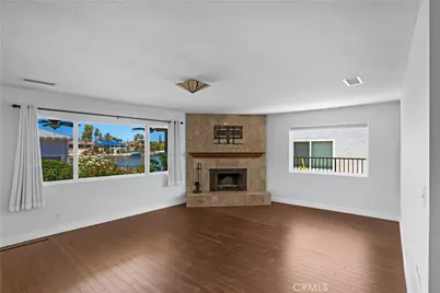 24020 Continental Drive, Canyon Lake, CA 92587 - Photo 9
