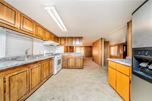 10200 Johnson, Phelan, CA 92371 - Photo 13