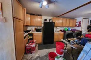 24812 Lake Gregory, Crestline, CA 92325 - Photo 15