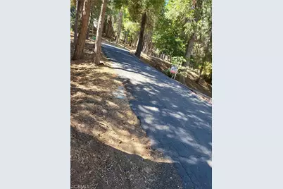 24812 Lake Gregory, Crestline, CA 92325 - Photo 17