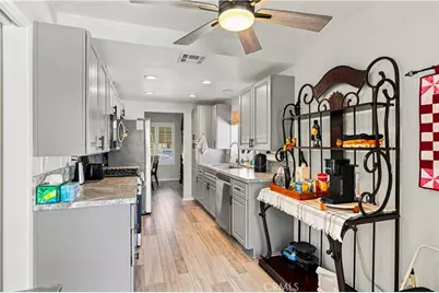 720 Via Casitas, Hemet, CA 92545 - Photo 11