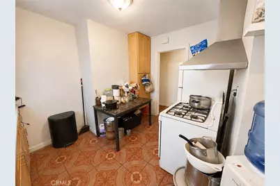 7833 Crocker, Los Angeles, CA 90003 - Photo 15