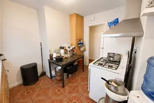 7833 Crocker, Los Angeles, CA 90003 - Photo 15