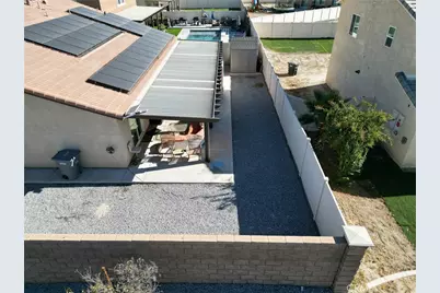 1676 Hayloft Place, San Jacinto, CA 92582 - Photo 7