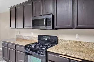 13520 Driftwood Dr, Victorville, CA 92395 - Photo 23