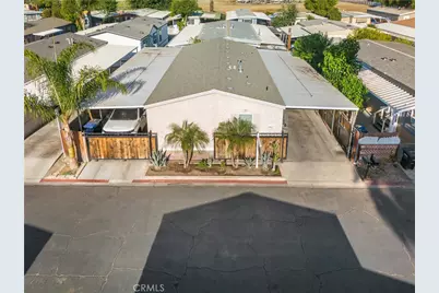 1097 N State Street #205, Hemet, CA 92543 - Photo 1