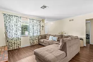 17442 Reed St, Fontana, CA 92336 - Photo 9