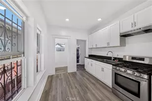 427 E 43rd St, Los Angeles, CA 90011 - Photo 3