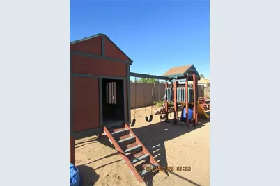 8899 Guava, Hesperia, CA 92345 - Photo 13