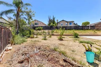 10808 Breezy Meadow, Moreno Valley, CA 92557 - Photo 21
