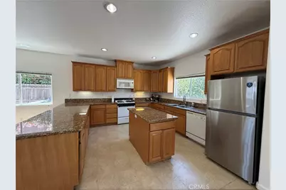 16623 Tarano, Moreno Valley, CA 92551 - Photo 7