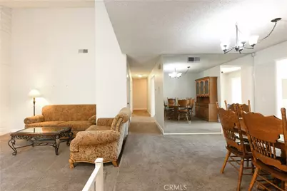 5468 Apricot Lane, Riverside, CA 92506 - Photo 5