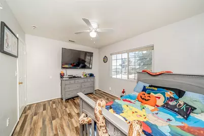 11940 Pacific, Phelan, CA 92371 - Photo 29